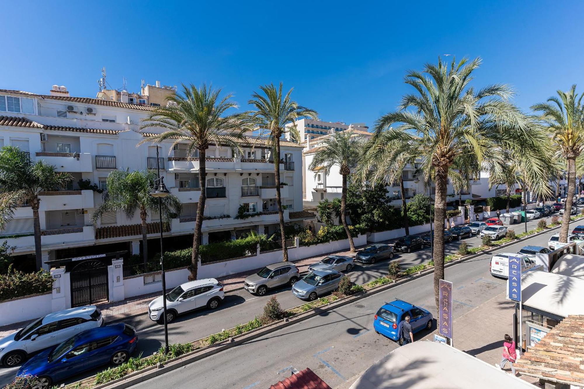 Appartamento Blonzu Costa De Marfil Benalmádena Esterno foto